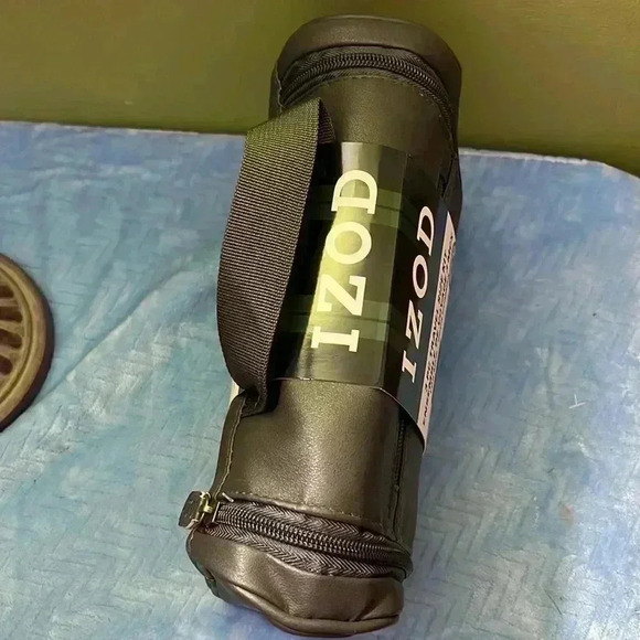 🆕 Izod Three Piece Travel Kit - Picture 3 of 8